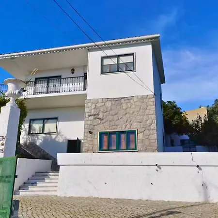 Casa Do Castelo - Calm & Lovely 2-bedroom Near The 펜션 세심브라