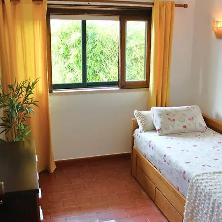 Casa Do Castelo - Calm & Lovely 2-bedroom Near The * 세심브라